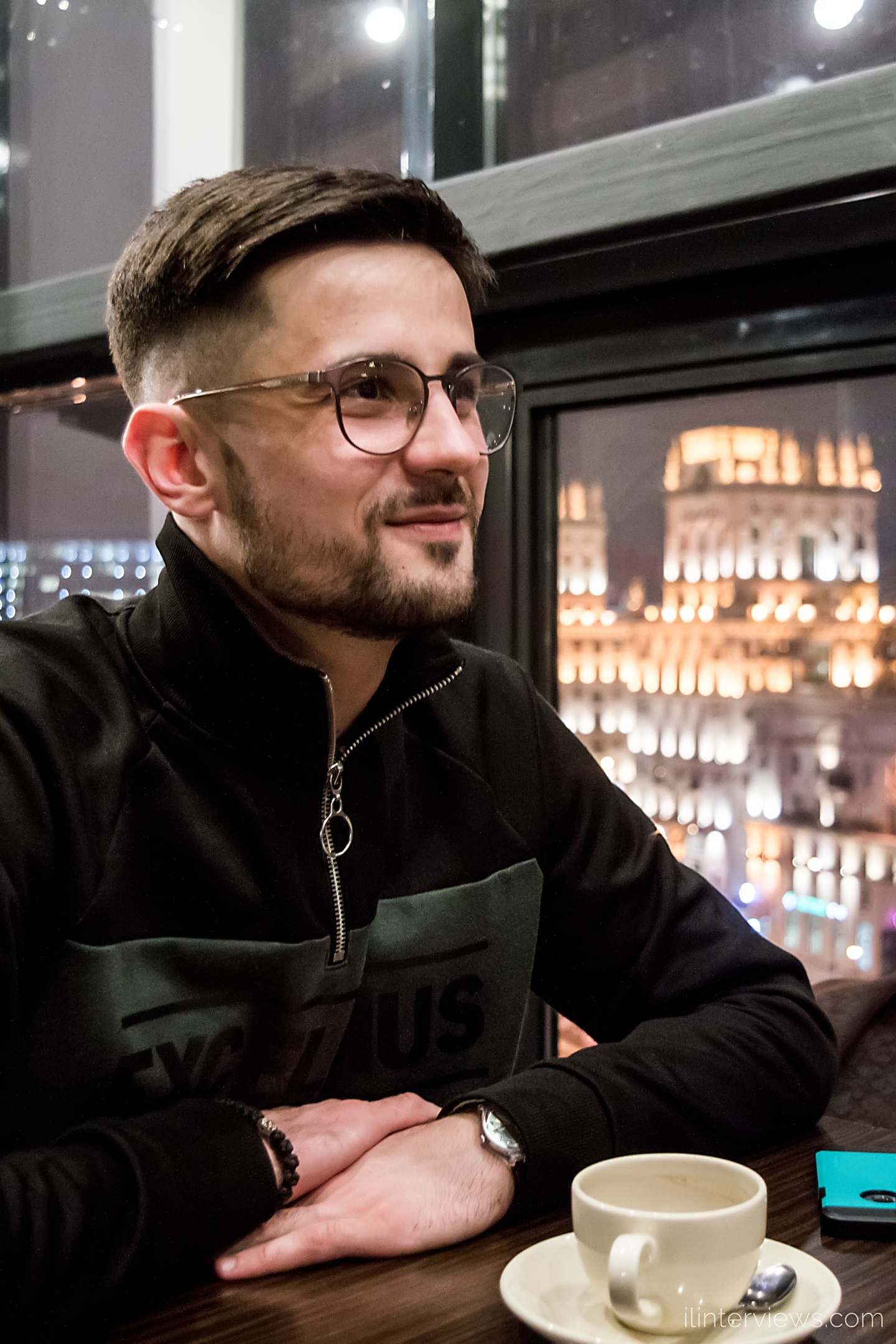 Артем Курень