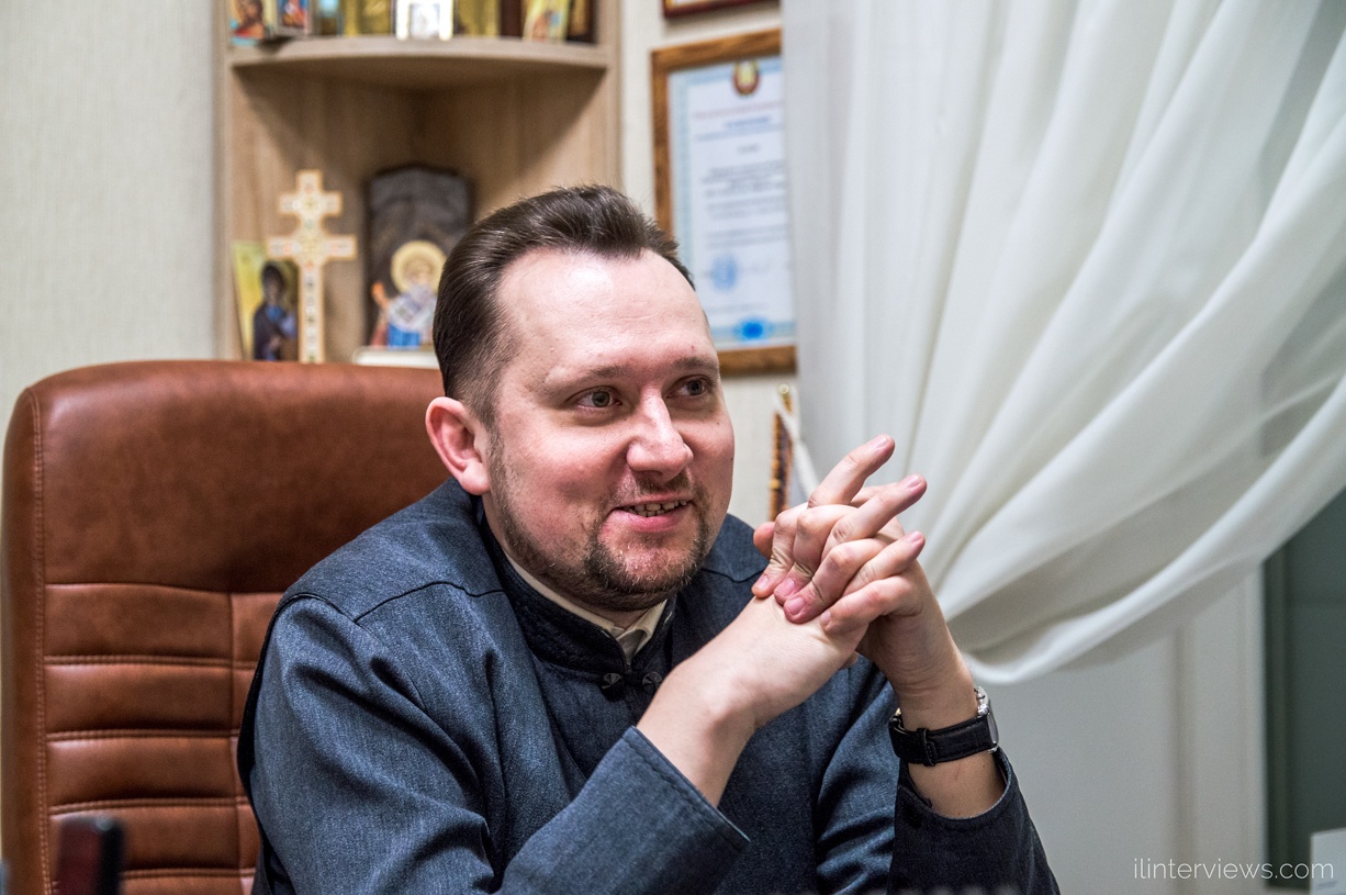 Приходской священник